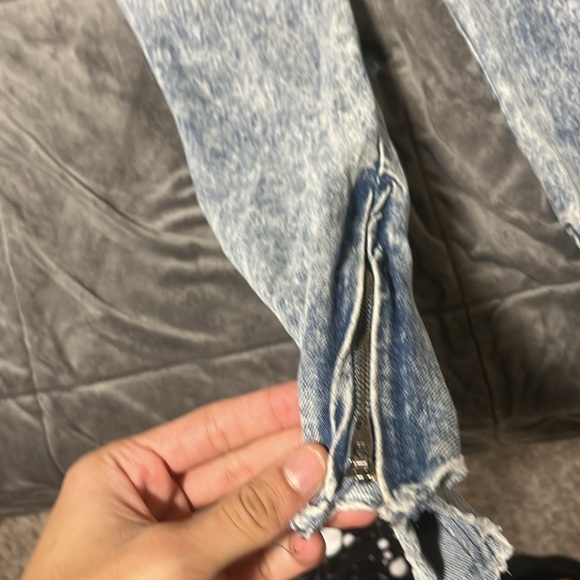 Denim Jeans - Picture 3 of 4